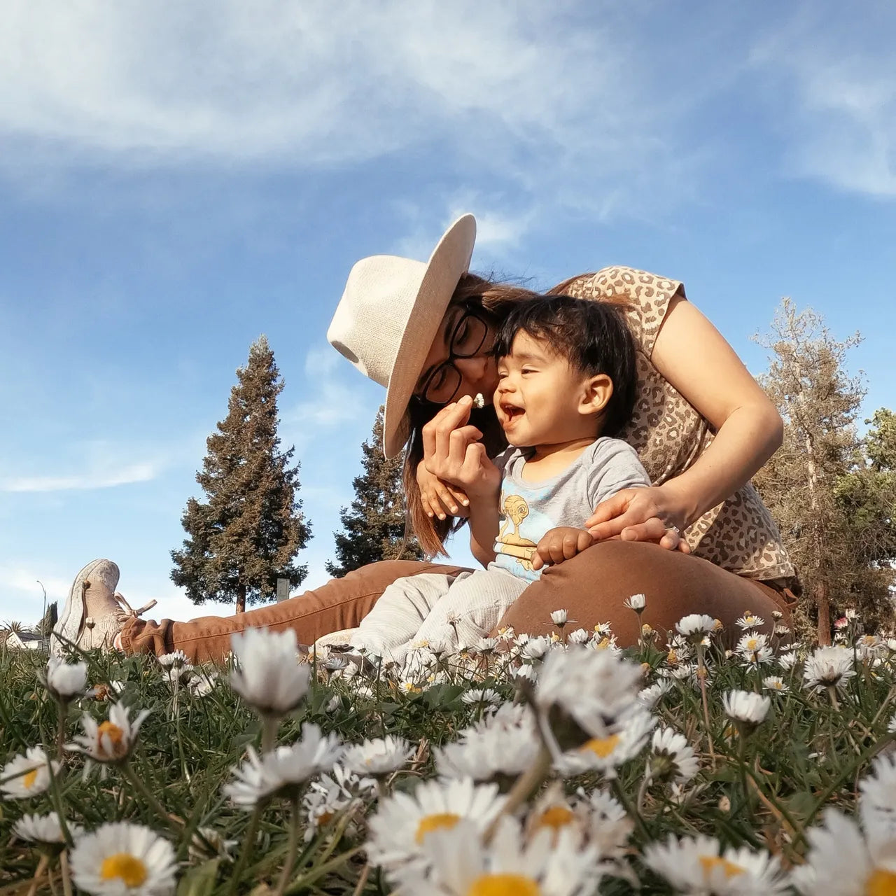 GoPro Travel Kit | Shorty + Magnetic Swivel Clip + Camera Case