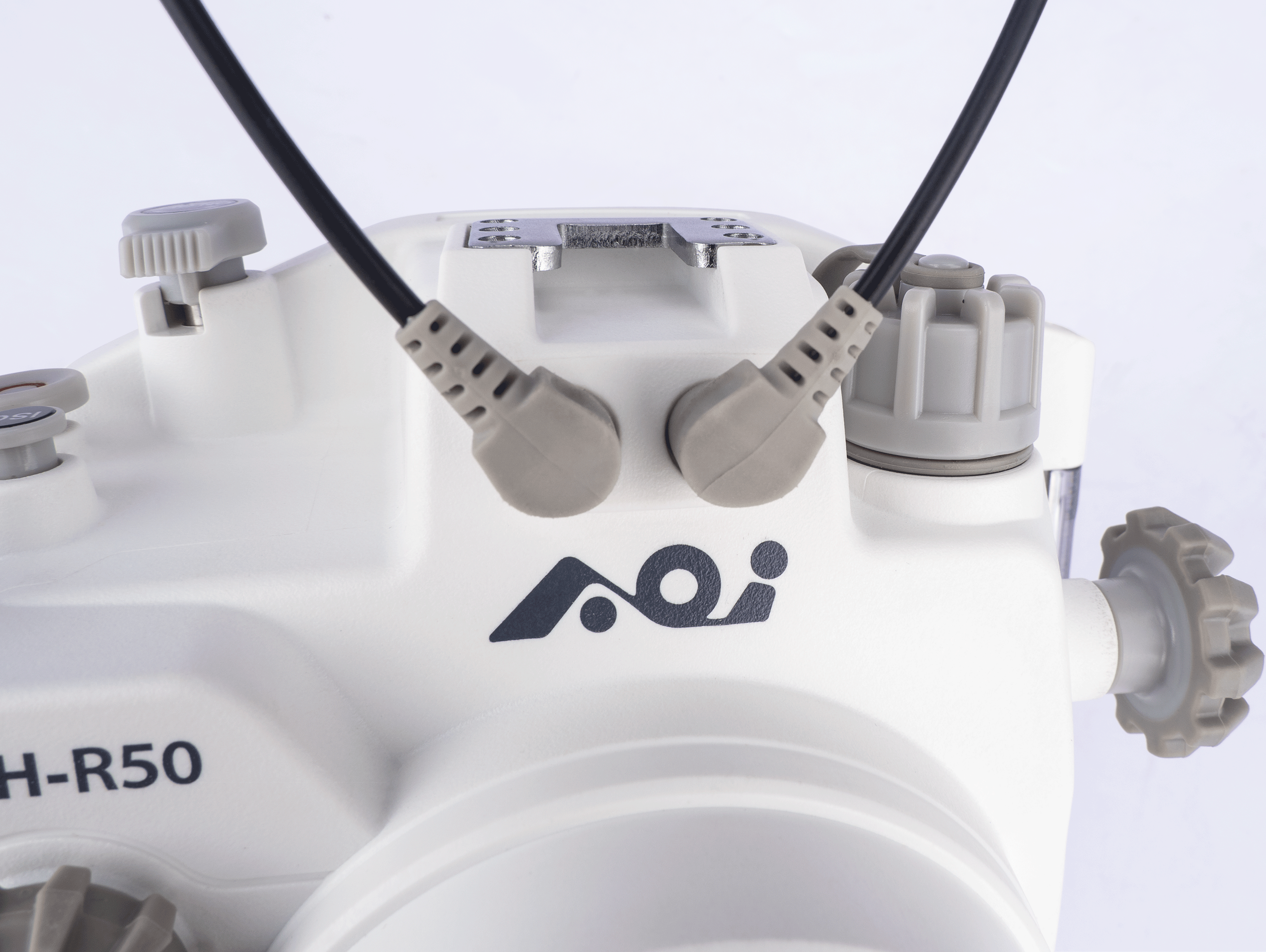 AOI Canon R50 60 Meter Underwater Housing UH-R50