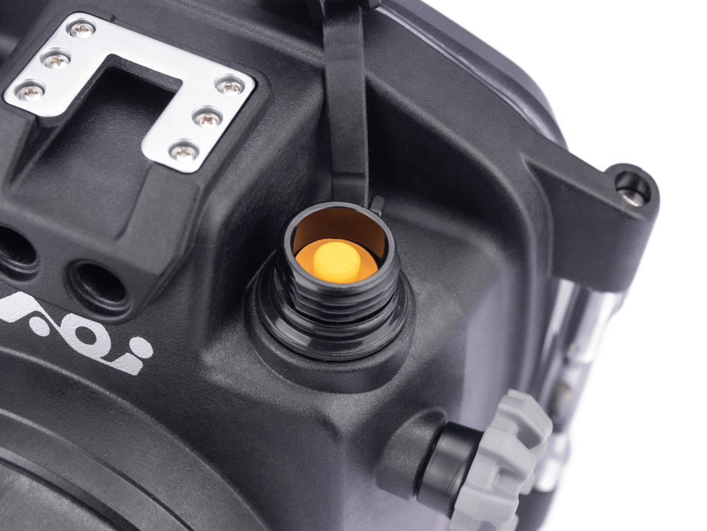 AOI Canon R50 60 Meter Underwater Housing UH-R50