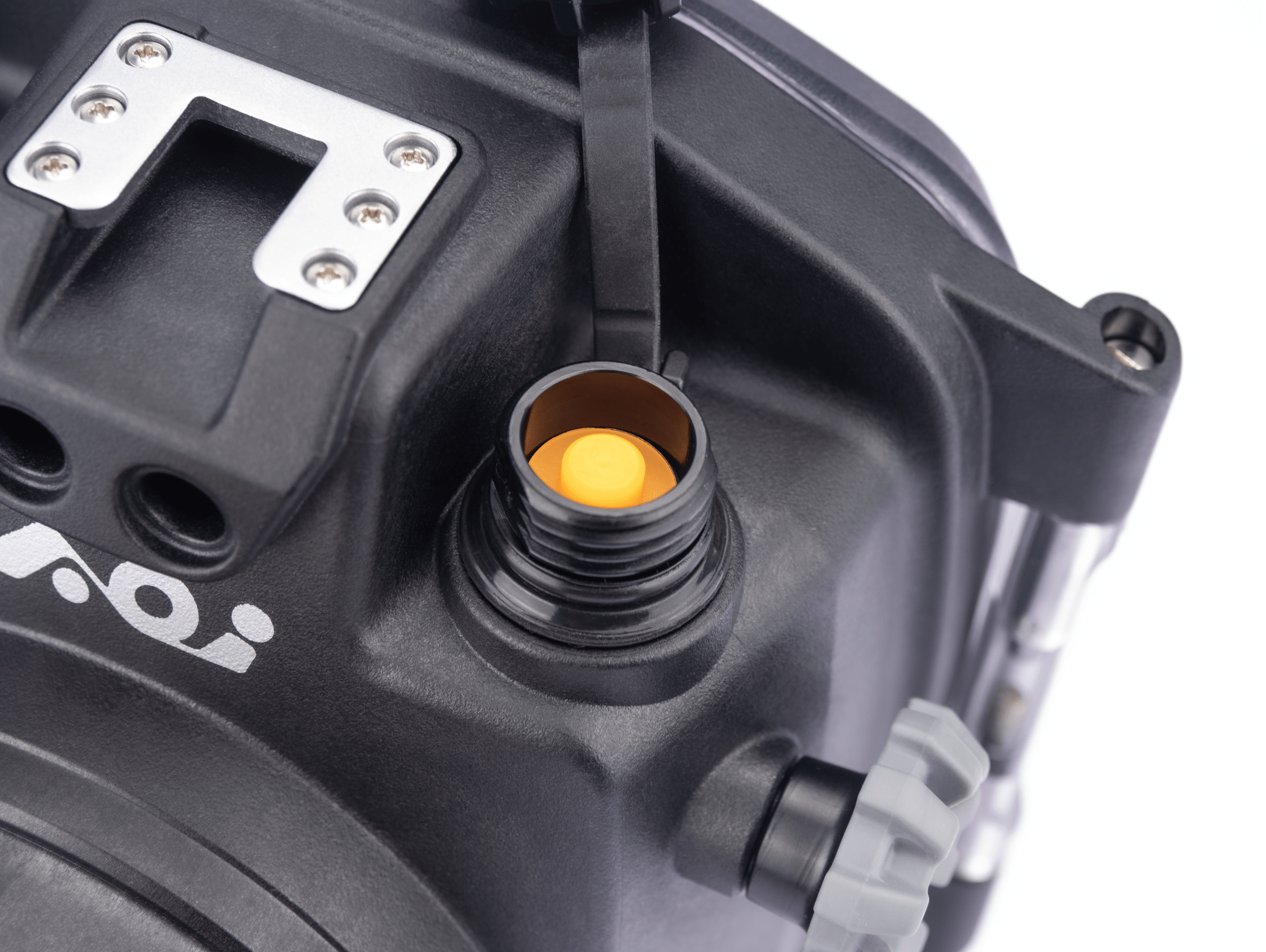 AOI Canon R50 60 Meter Underwater Housing UH-R50