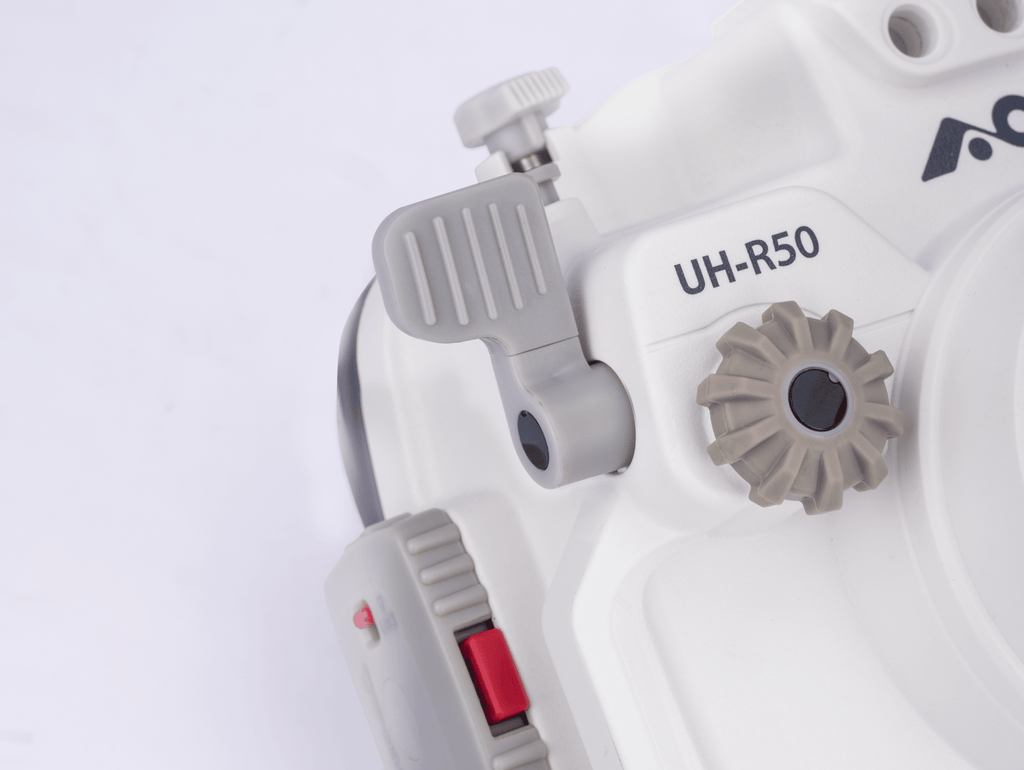 AOI Canon R50 60 Meter Underwater Housing UH-R50