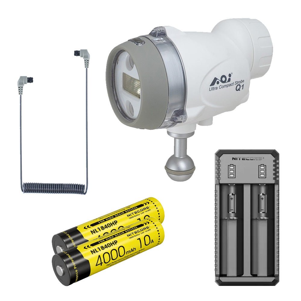 AOI Q1 Ultra Compact Strobe Bundle with Cable & Batteries