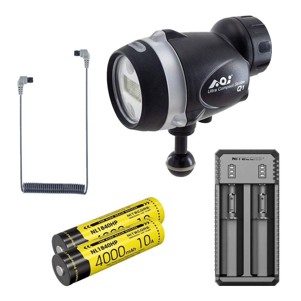 AOI Q1 Ultra Compact Strobe Bundle with Cable & Batteries