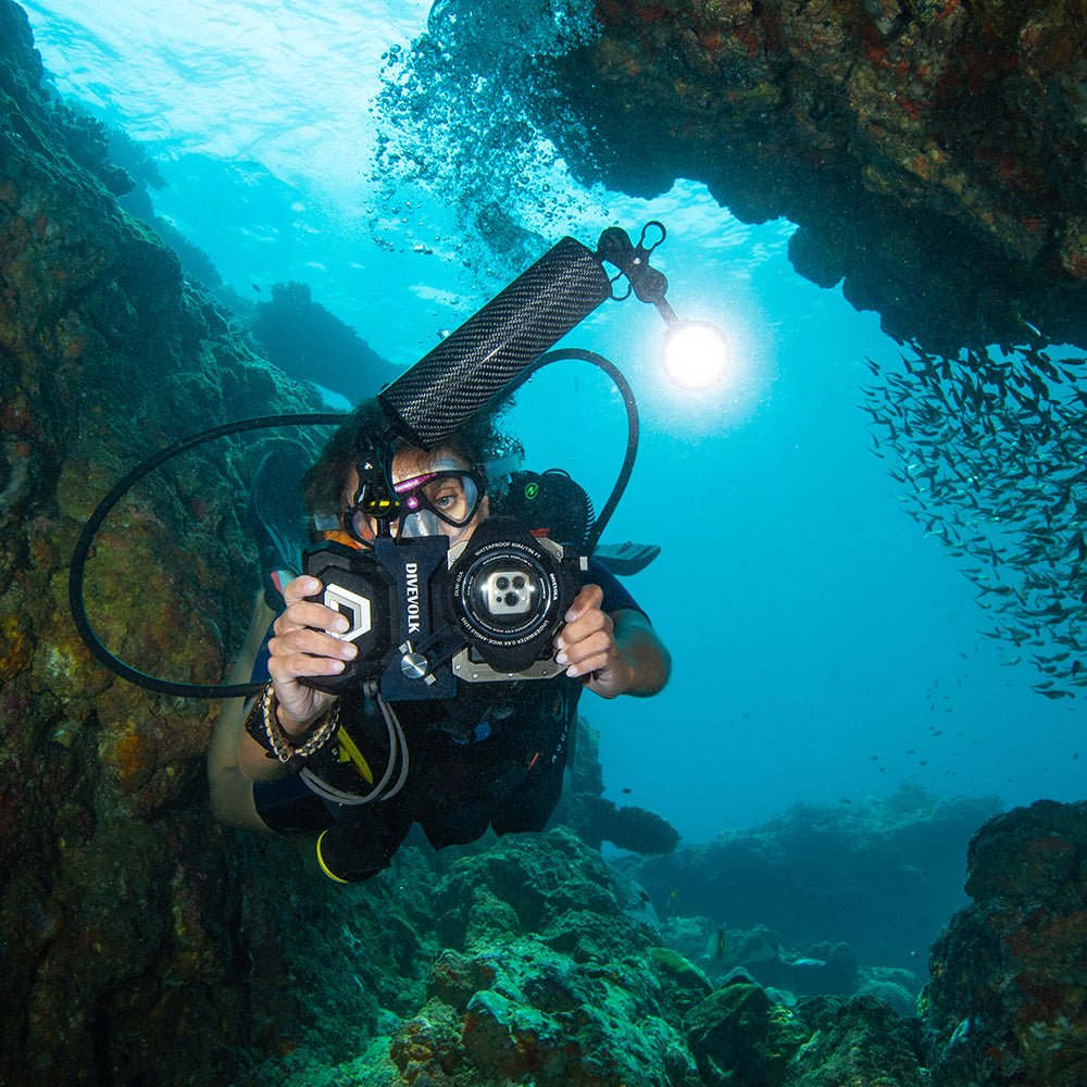 Divevolk SL120 12,000 Lumen Underwater Video Light