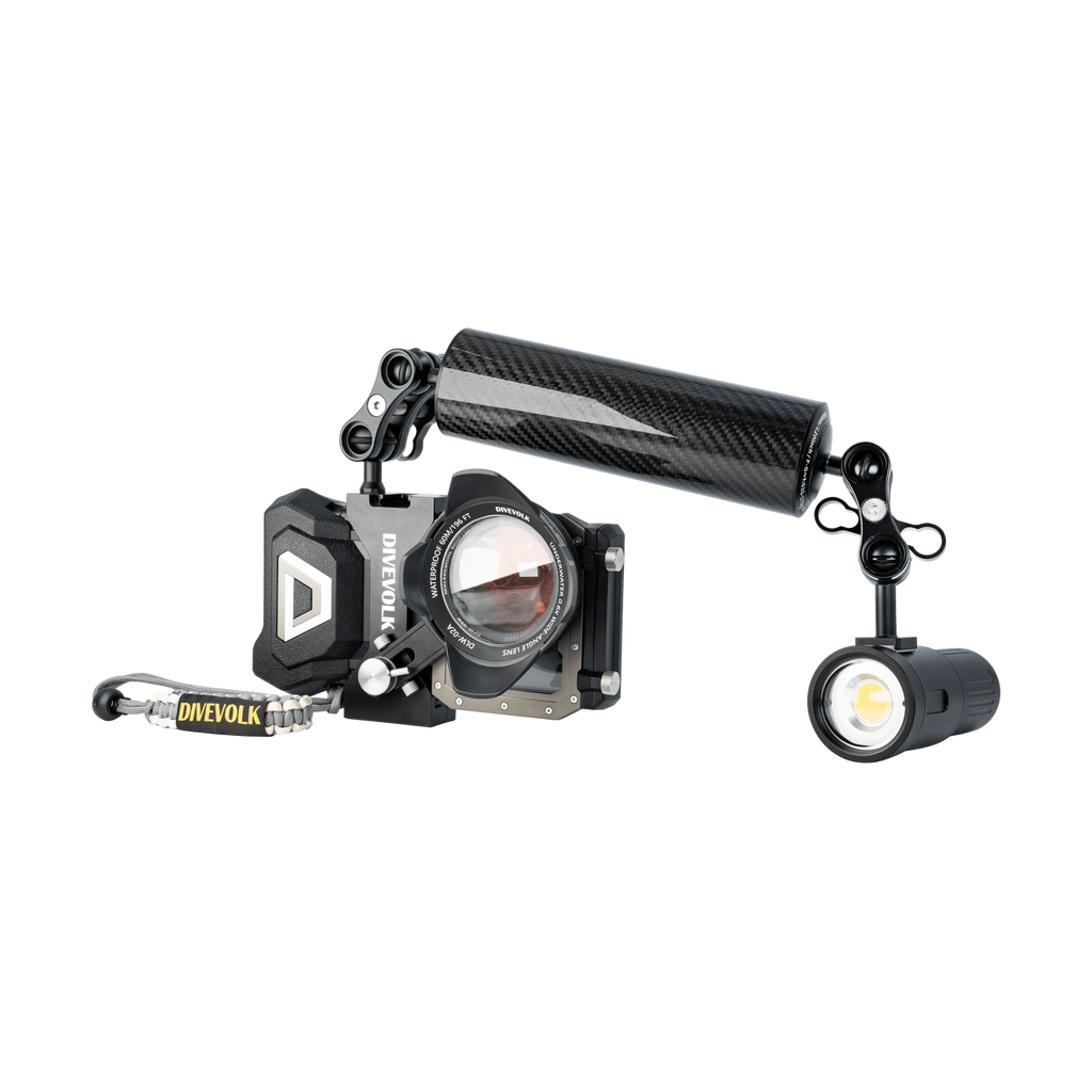 Divevolk Expansion Clamp mounted on SeaTouch 4 Max Housing with Filter, Wide Lens and lighting Accessories attached