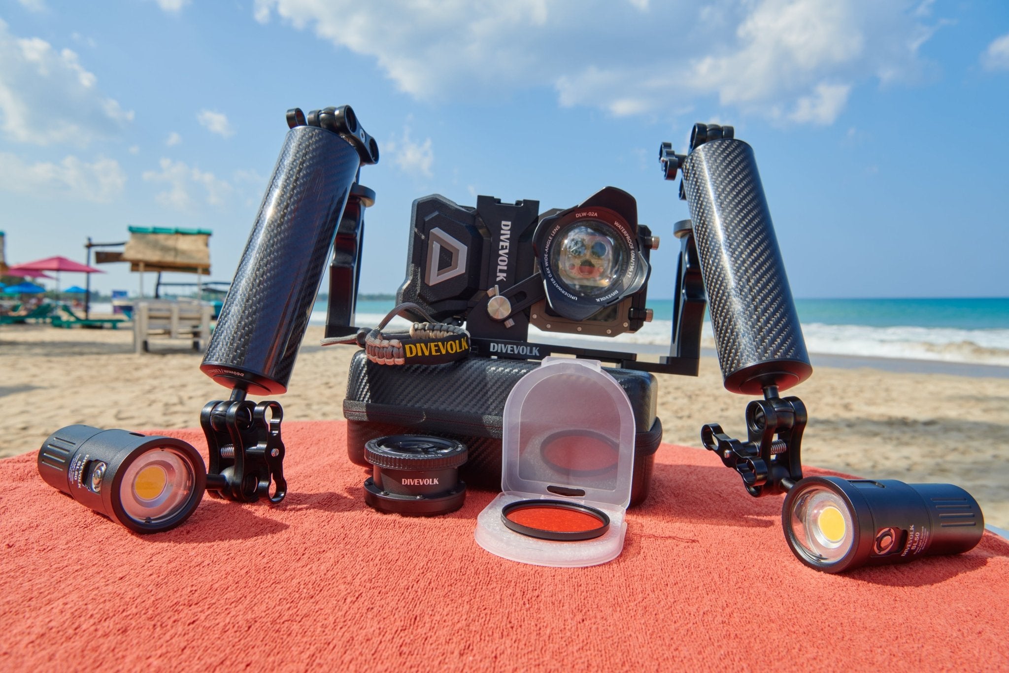 SeaTouch 4 Max Almight Kit includes all the accessories you need to take your smartphone under the water for photography or videography