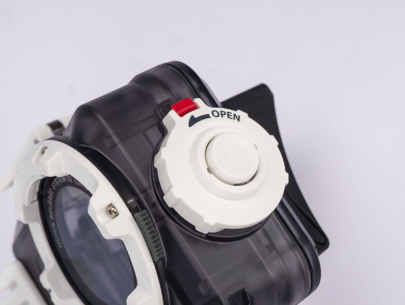 GoPro HERO13 Camera & AOI Underwater Housing