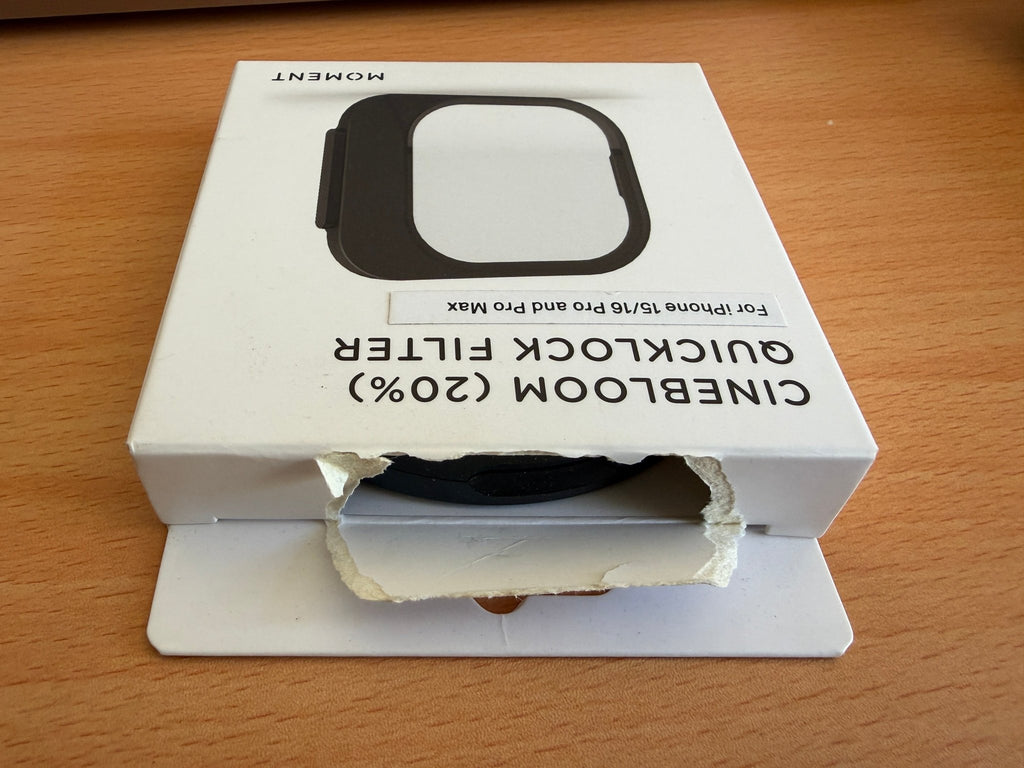 Moment CineBloom QuickLock Filter for iPhone 16 Pro / Pro Max (Damaged Packagin)